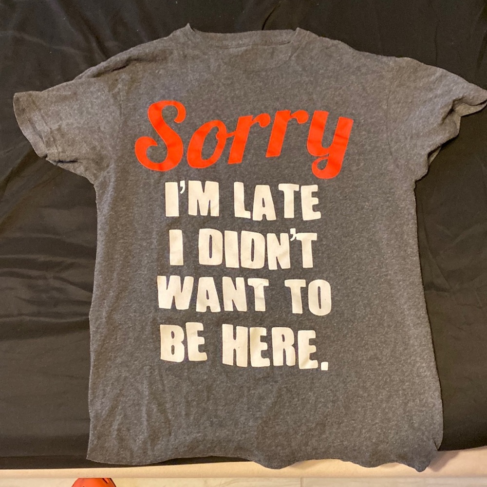 t shirt not sure on size either small or medium